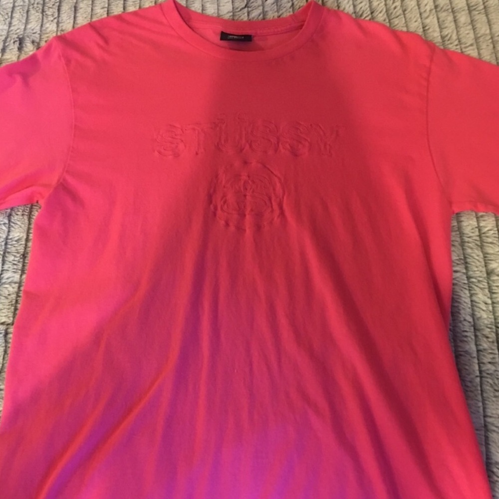 stussy t-shirt